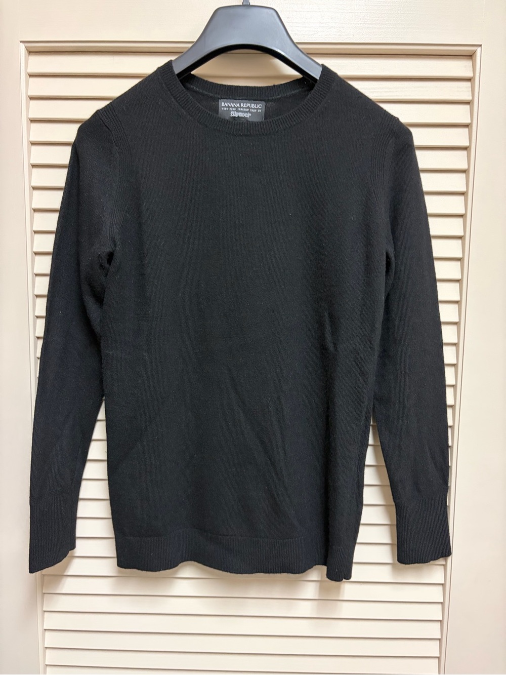 Banana Republic Filpucci Italian Yarn Merino Cashmere Black Sweater Womens S